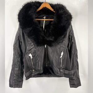 NWT Bellivera Faux Fur Black Leather Moto Biker Jacket size Large